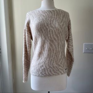 ABERCROMBIE • fuzzy zebra sweater